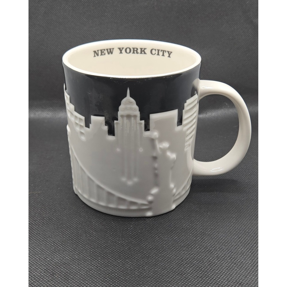Starbucks Collector Series New York City 3D Relief Skyline Mug 2012 Black White